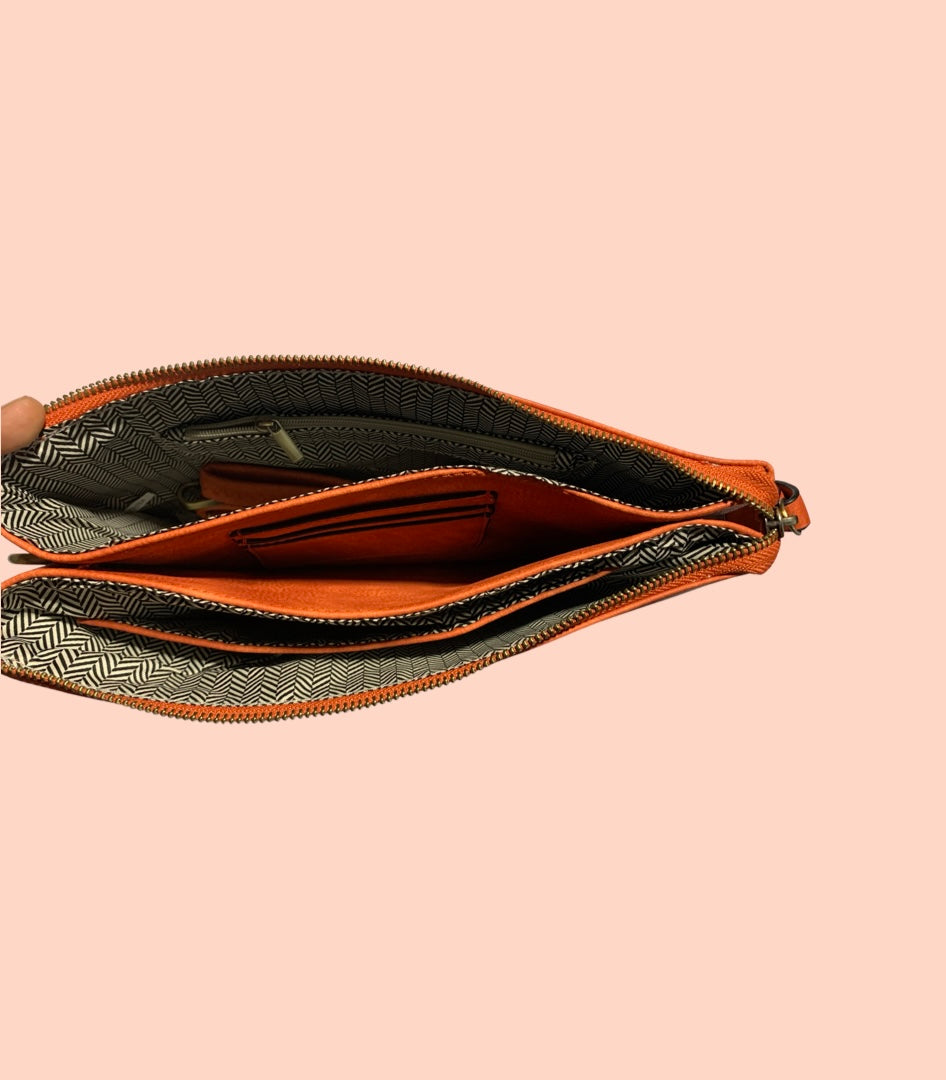 Sarah Distressed Crossbody/Clutch